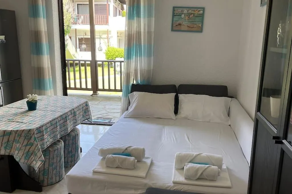 Apartment With Sea View In Pefkohori.  Pefkochori