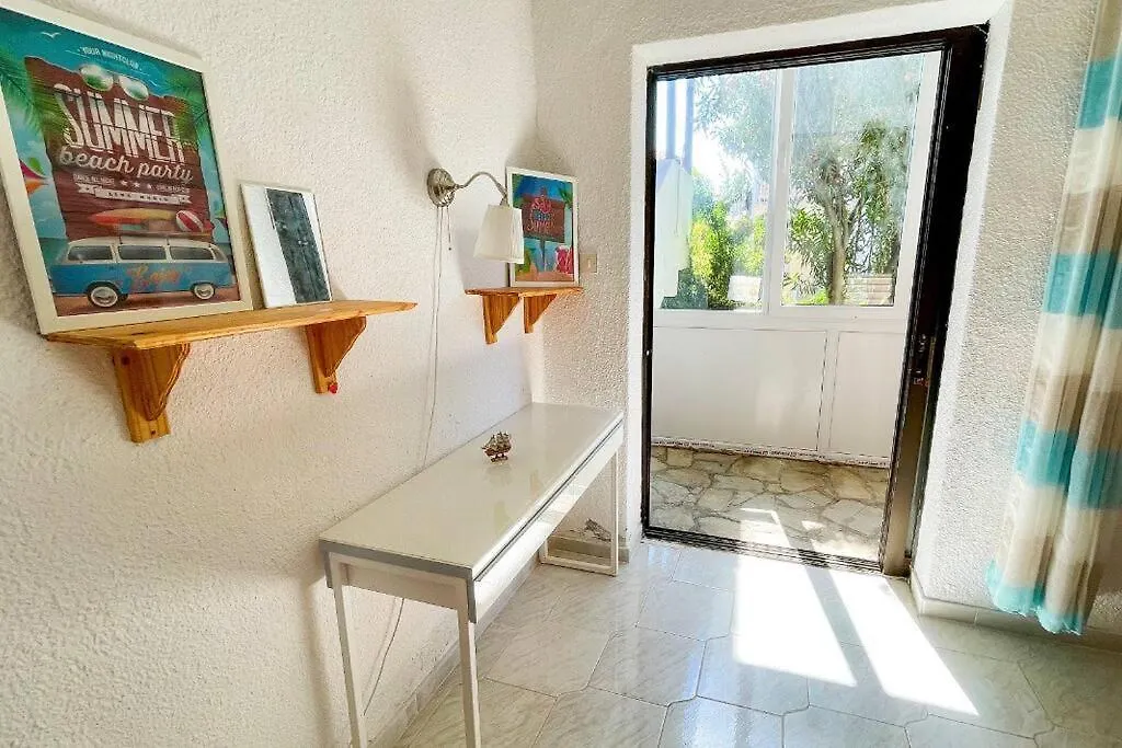 Apartment With Sea View In Pefkohori. Grecia