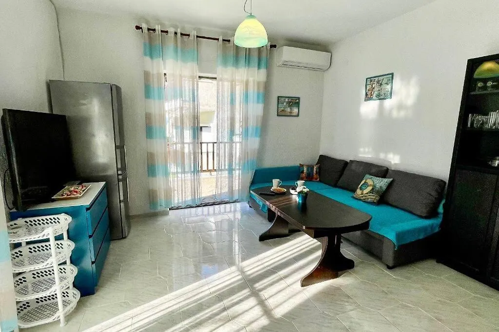 Apartment With Sea View In Pefkohori. Grecia